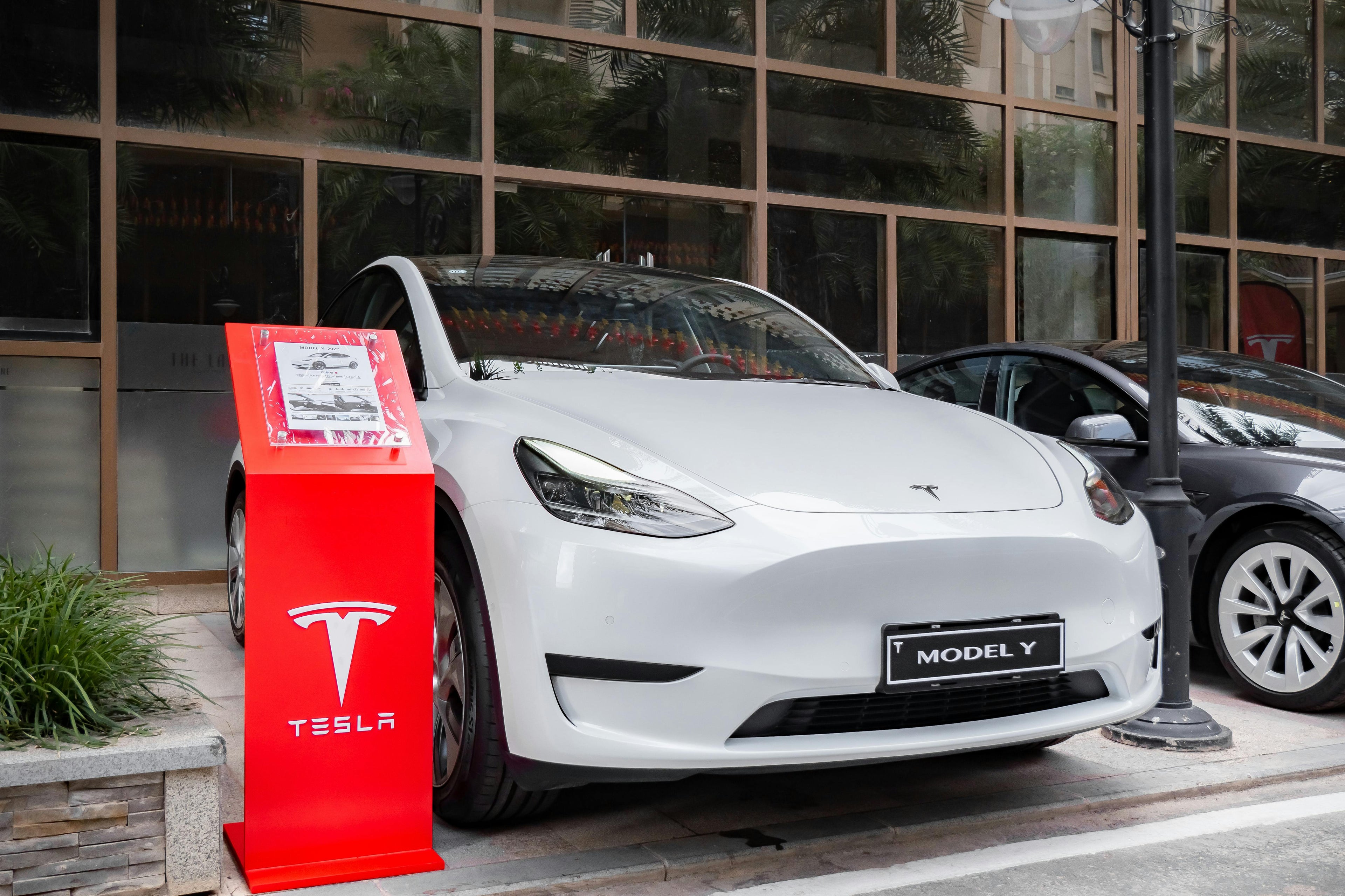 The King, Refined: Everything You Need to Know About the Tesla Model Y "Juniper"