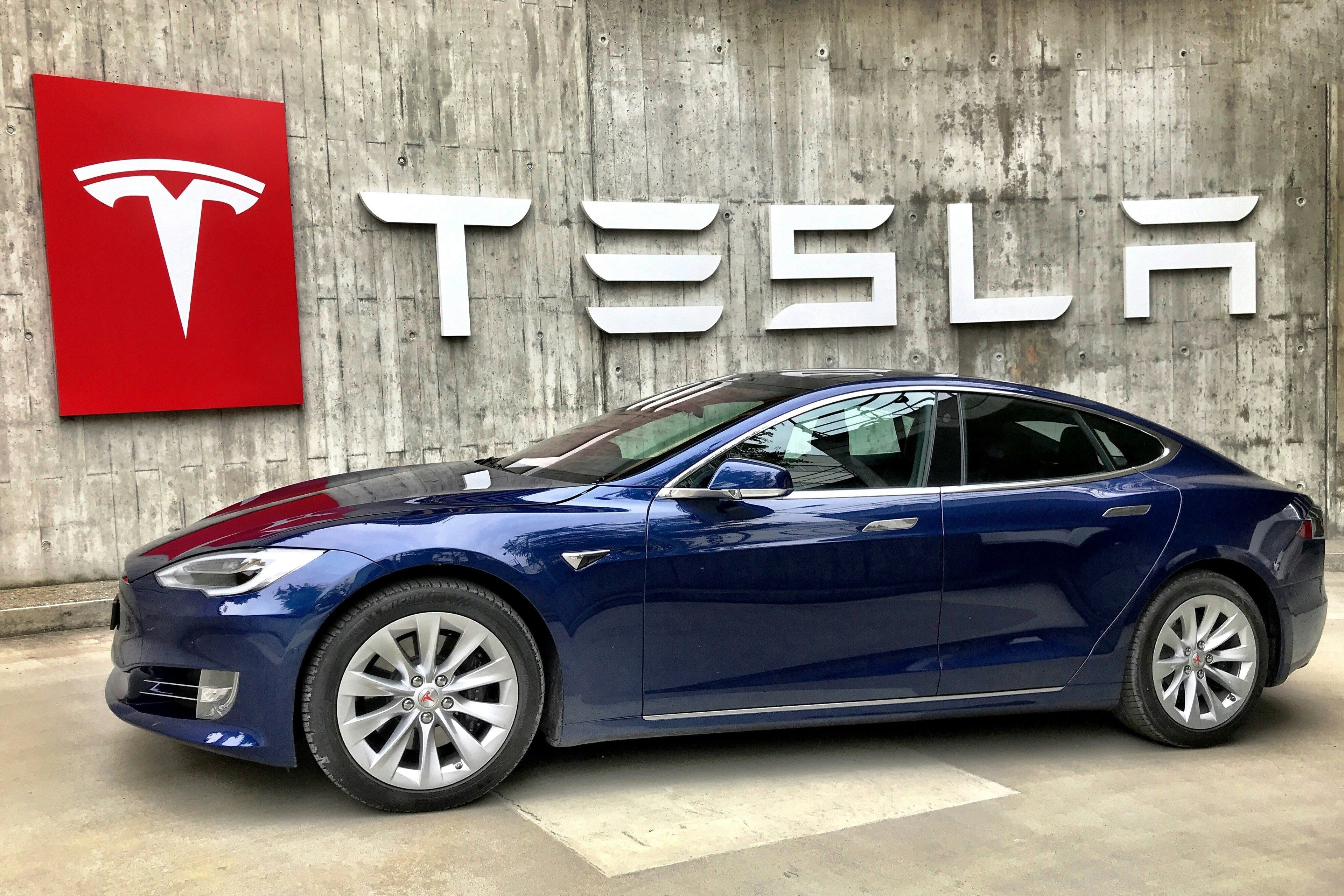 2026 Tesla Essential Gear: Protecting Your Investment in the "Juniper" and Cybertruck Era