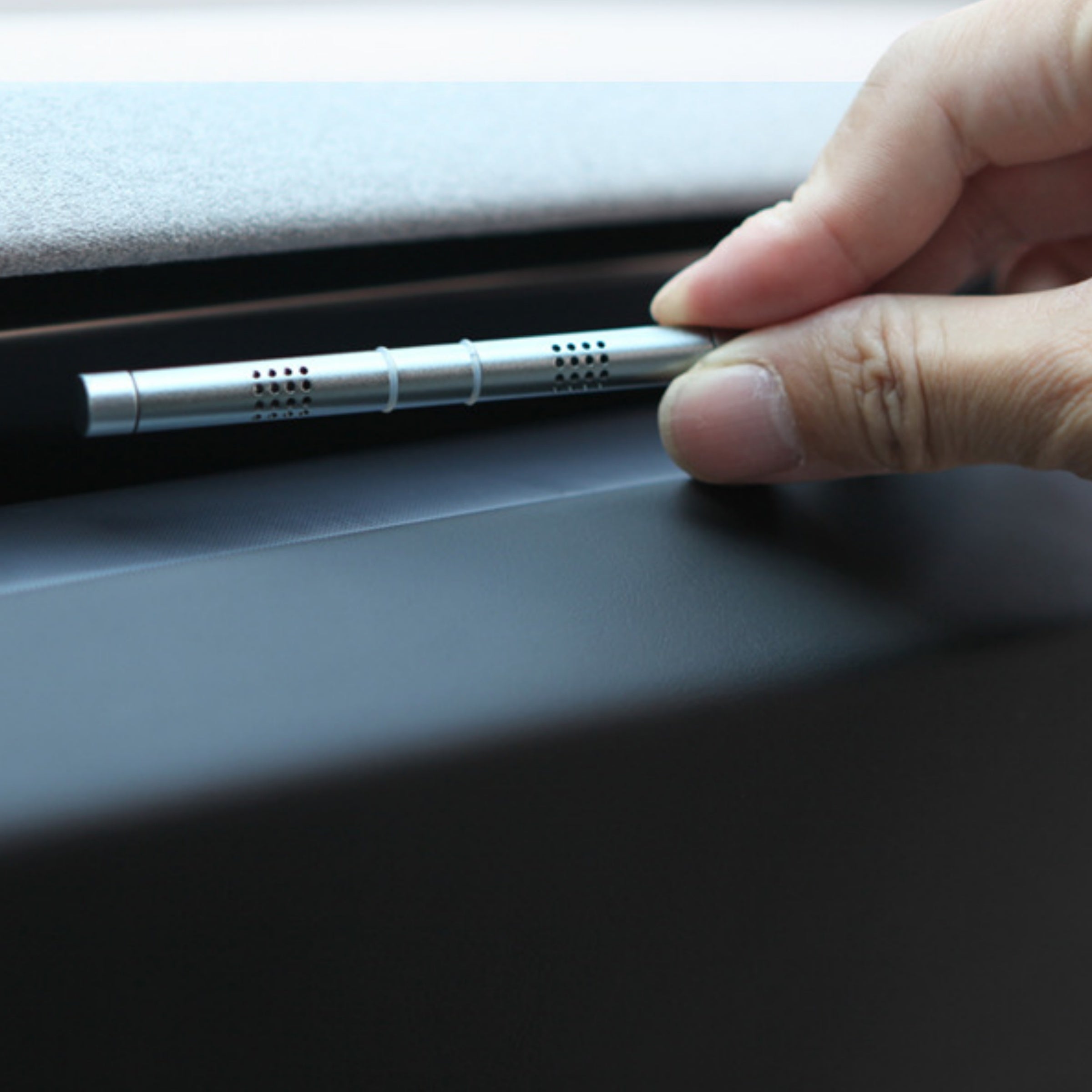 Invisible Air Vent Fragrance Stick for Model 3 Highland & Y Juniper