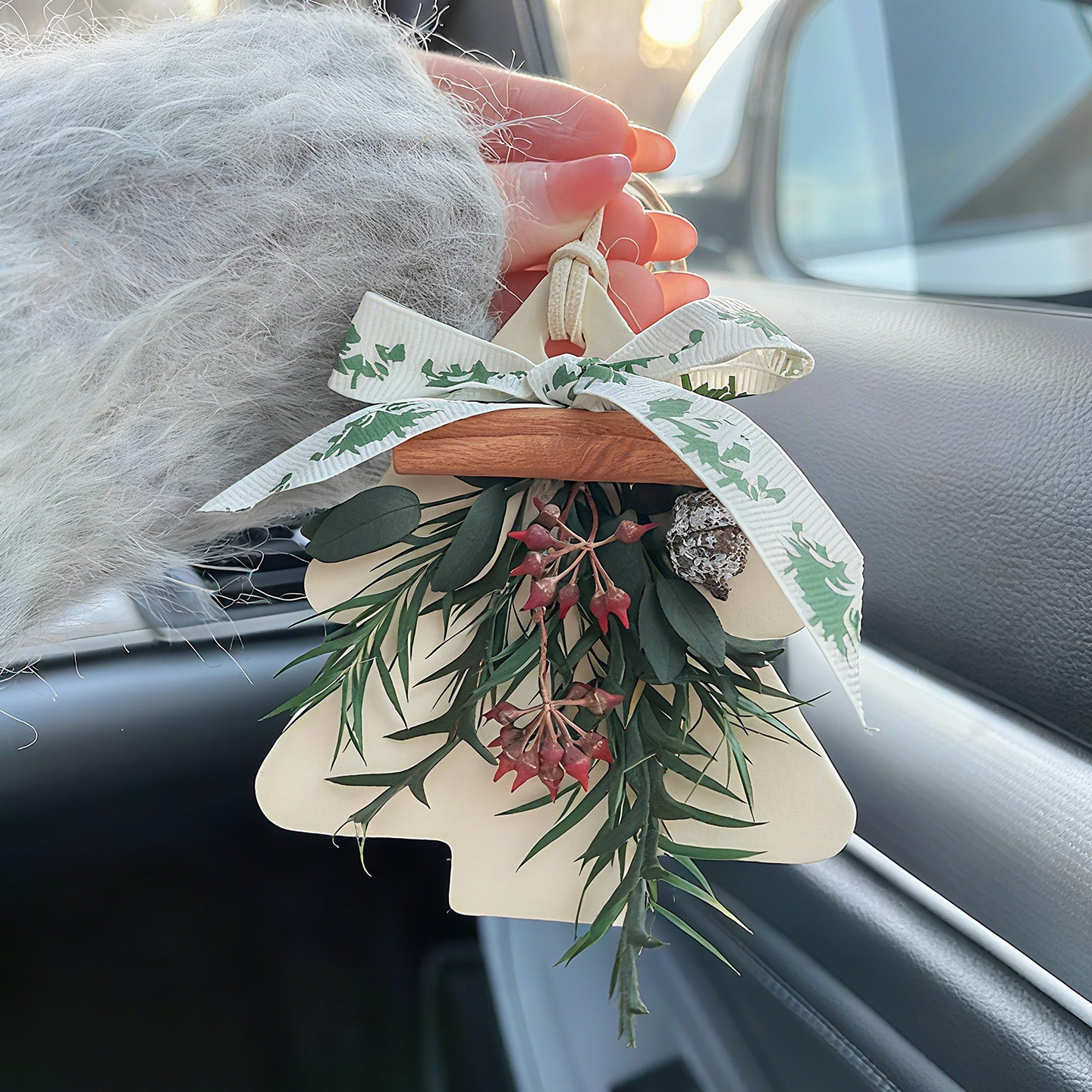 CUTIM Universal Car Christmas Diffuser