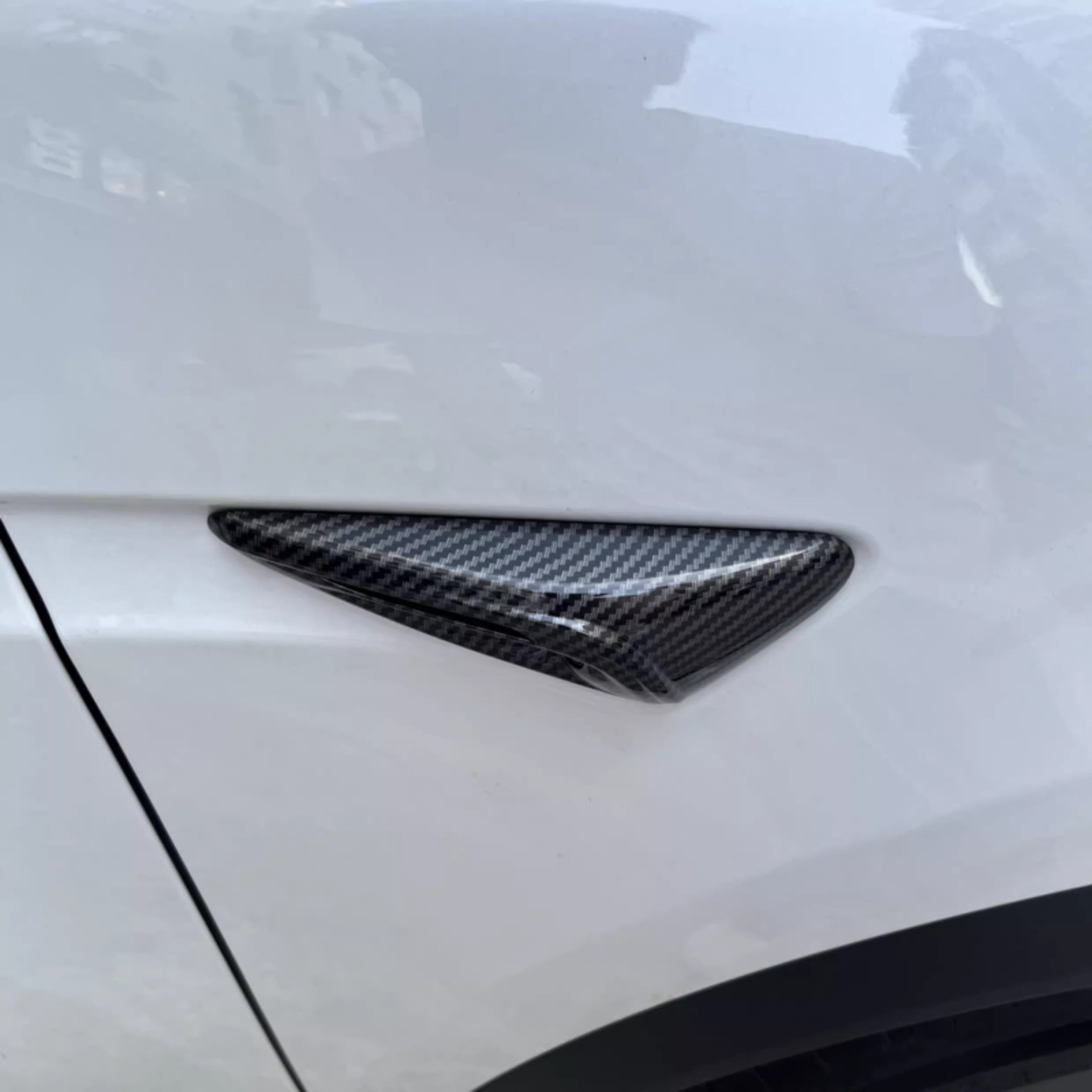 Full Side Camera Covers for Tesla Model 3 / Y – Real Carbon Fiber Exterior Mods