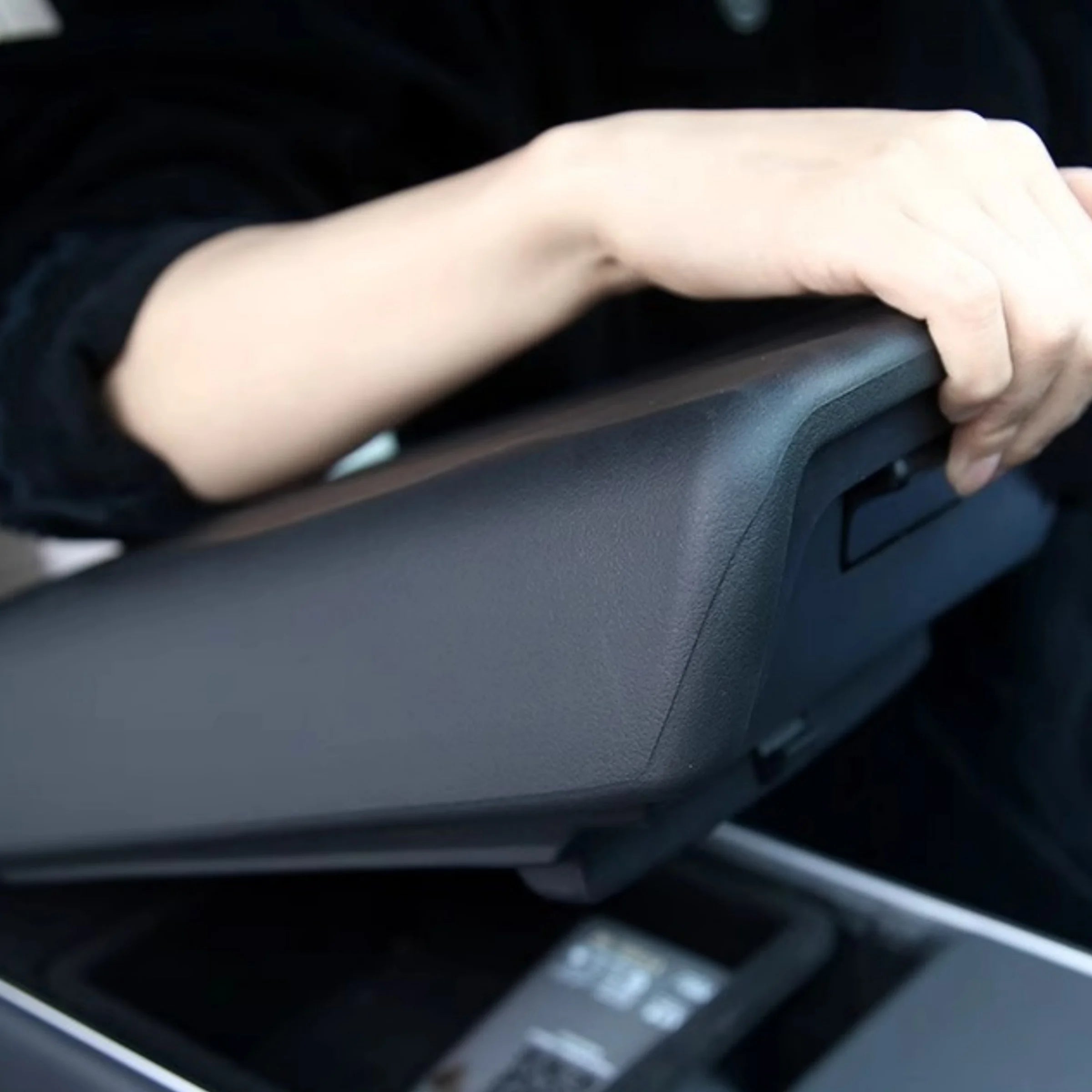 Tesla Armrest Cover for Model 3/Y – TPE Center Console Armrest Protector